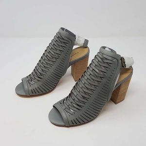 Chinese Laundry Torey Dress Sandal, Size 7